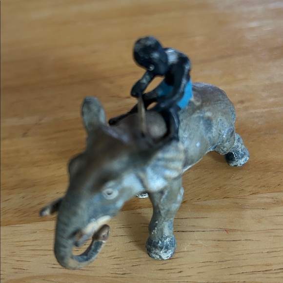 Elephant 🐘 - Picture 7 of 7